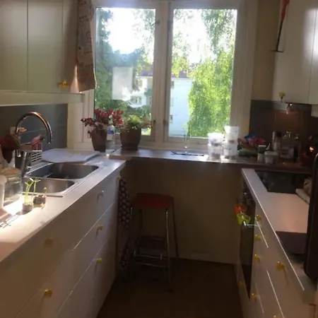 Spacious 2br In Quiet, Green Area Oslo